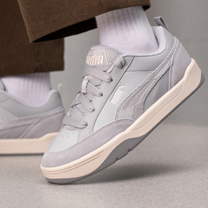 プーマ ミッド ロートップ クラシック ファッション 快適  - Puma Shoes Suede Classic のレビューと価格