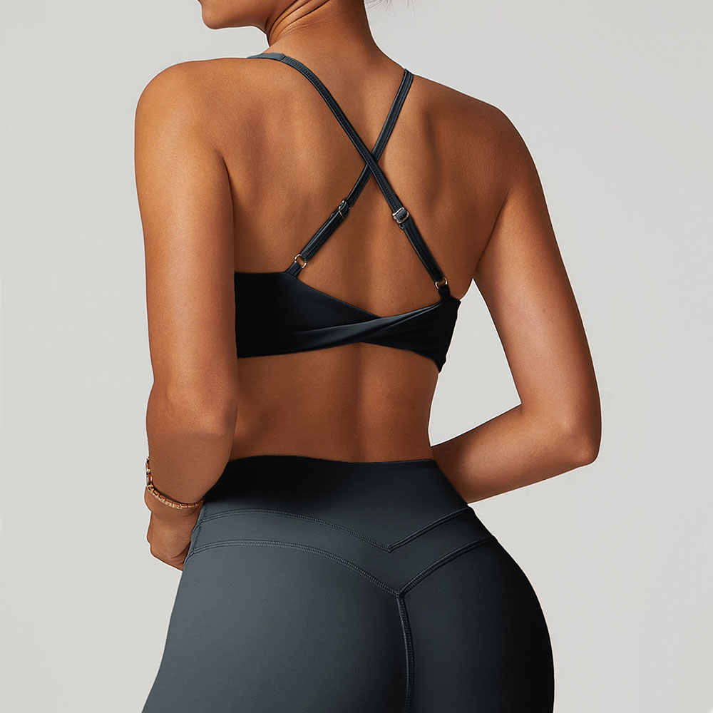 Juren-女性用スポーツブラ,フィットネスブラ,ホルター下 - Plunge Bra Push Up のレビューと価格